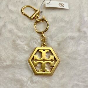 Tory Burch Hexagonal Gold Keyring